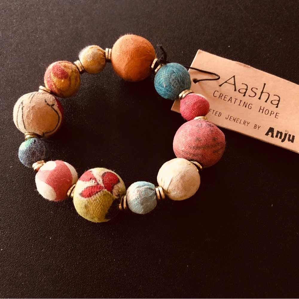 Aasha Multicolor Beaded Bracelet